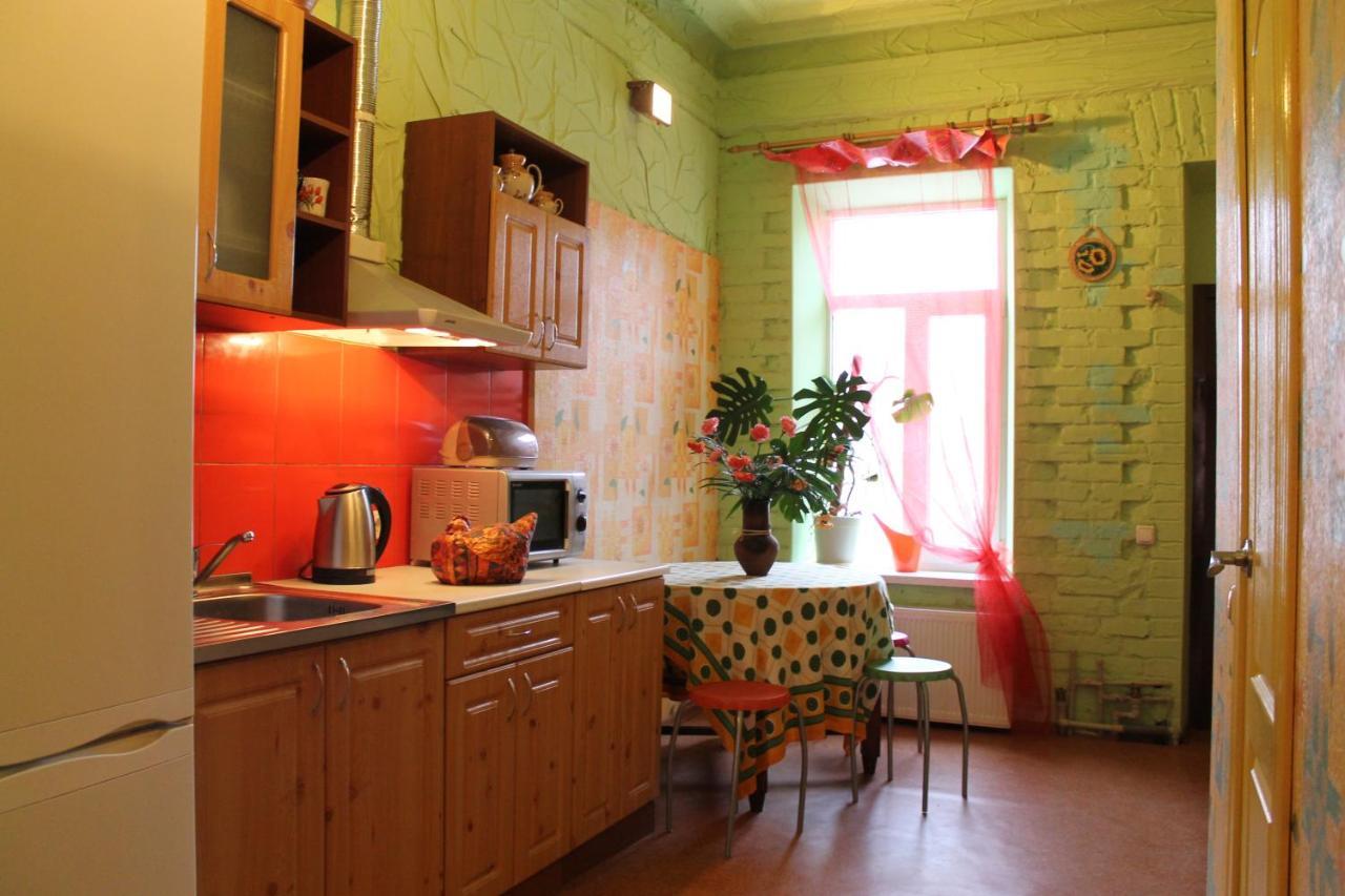 Hotel Calipso Kharkiv Eksteriør bilde